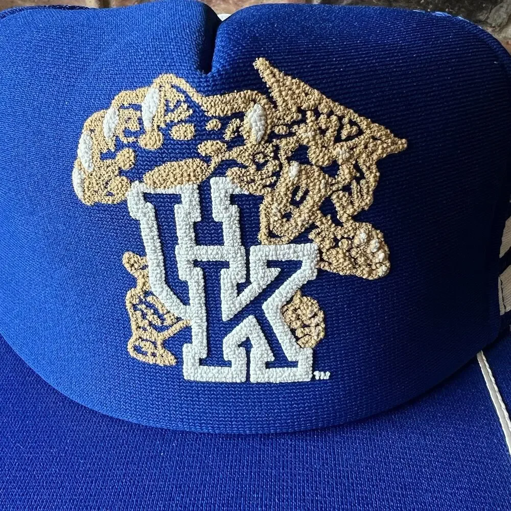Vintage 80’s Kentucky Wildcats 3 Stripe SnapBack Trucker Hat Royal Blue Cap USA